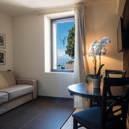 Osteria Luxury Apartments Peschiera del Garda Kültér fotó