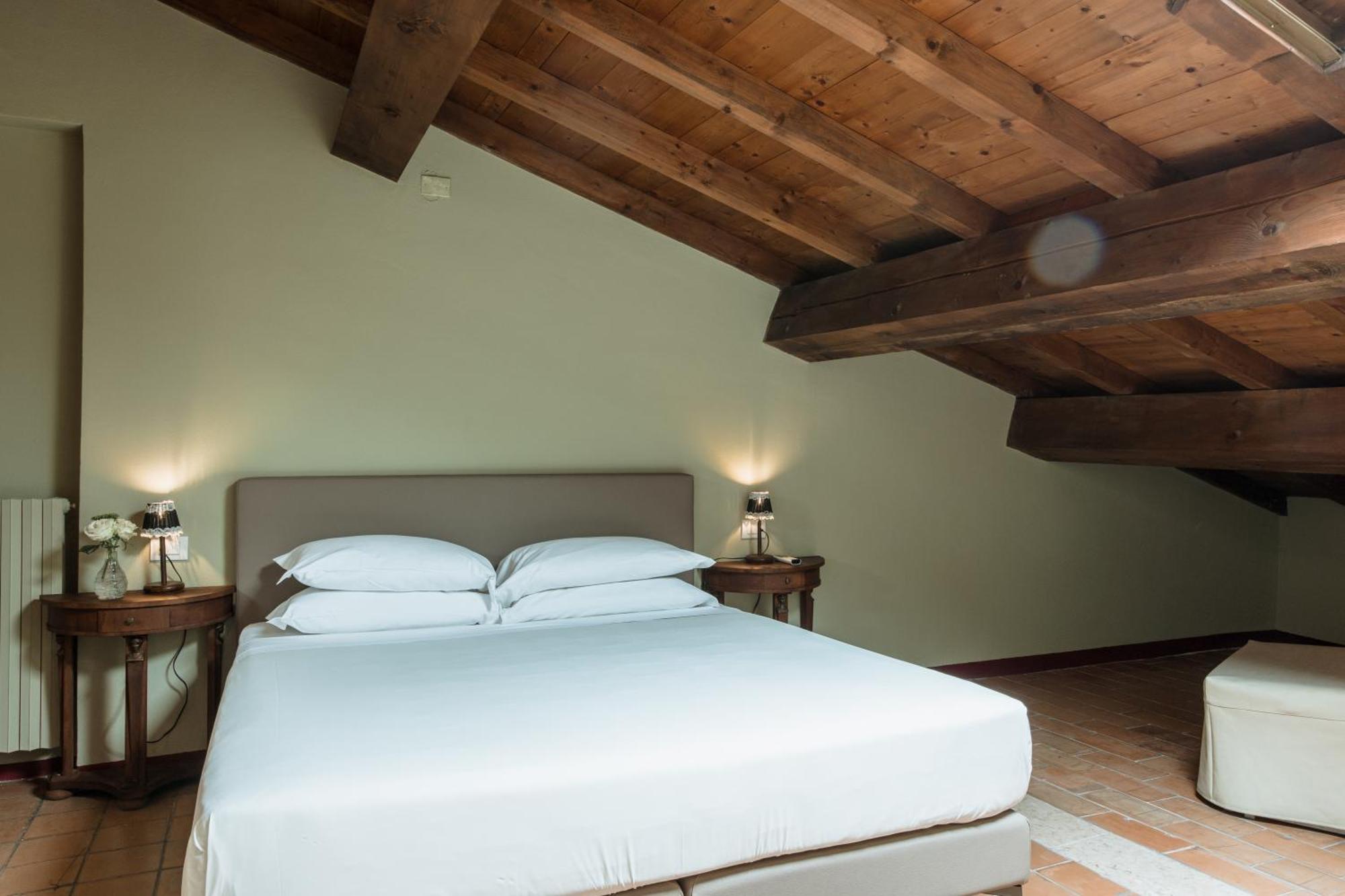 Osteria Luxury Apartments Peschiera del Garda Kültér fotó